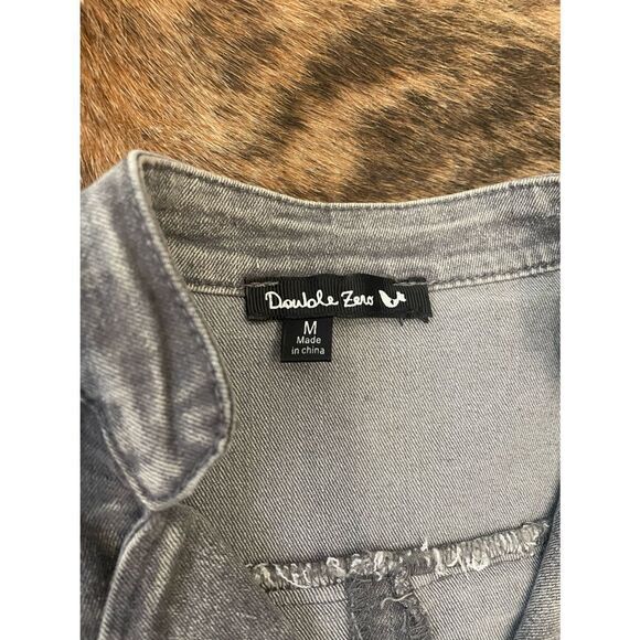 Double Zero Sleeveless fringe zip up vest - Picture 2 of 3